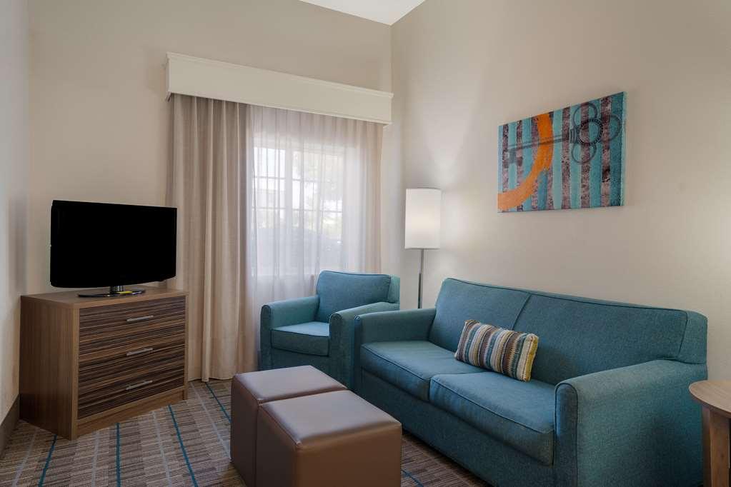 Mainstay Suites Wilmington - University Area Quarto foto